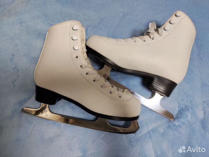 Коньки фигурные