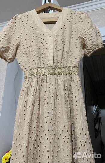 Ботистовое платье