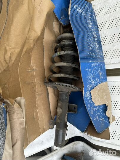 Амортизаторы на volkswagen multivan t6