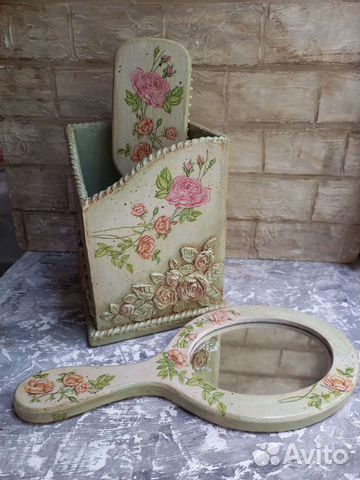 Набор зеркало,расческа с подставкой