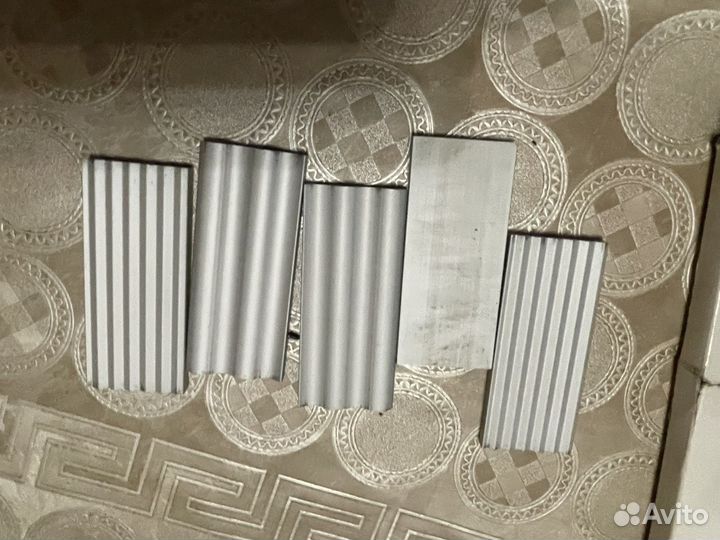 Выпрямитель для волос Scarlet