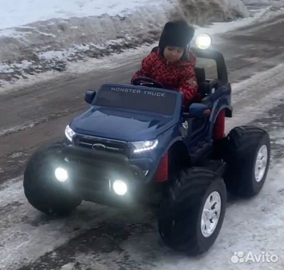 Электромобиль River-Auto 