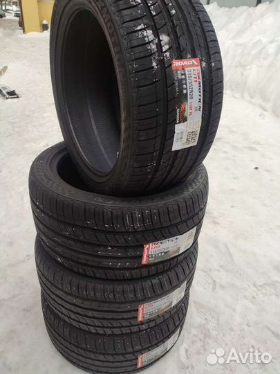 RoadX RXMotion U11 315/35 R20