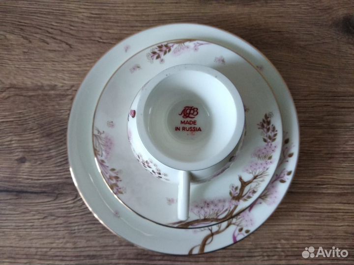 Кофейный сервиз мадонна гдр, вазы, кофейная тройка