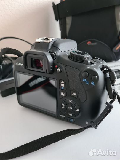 Зеркальный фотоаппарат canon 1200 d