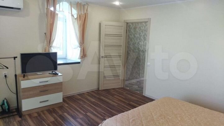 2-к. квартира, 40 м², 3/3 эт.