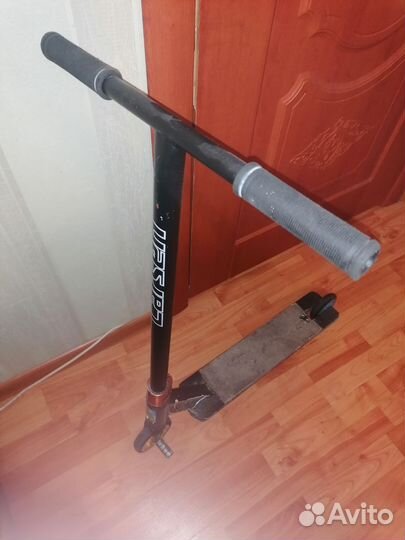 Трюковой самокат explore