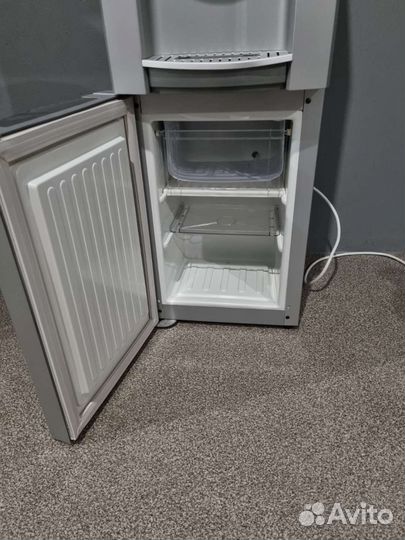 Кулер для воды AEL электронный