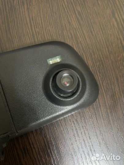 Видеорегистратор-зеркало