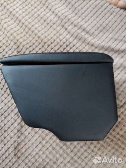 Подлокотник kia