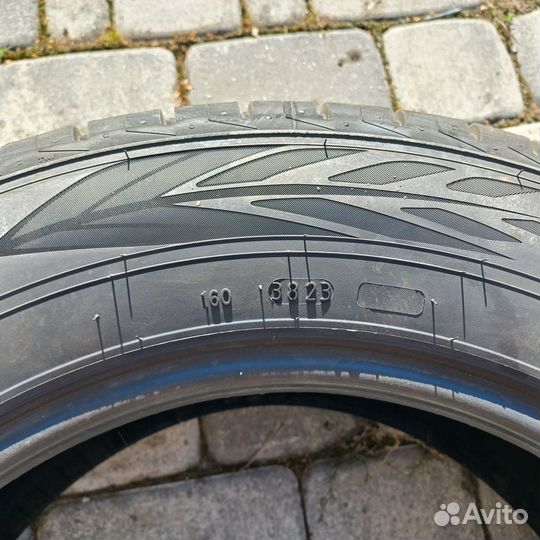 Ikon Tyres Autograph Eco C3 205/65 R16C