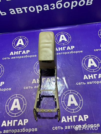 Подлокотник Honda Accord 7 CL9 K24A3 2007