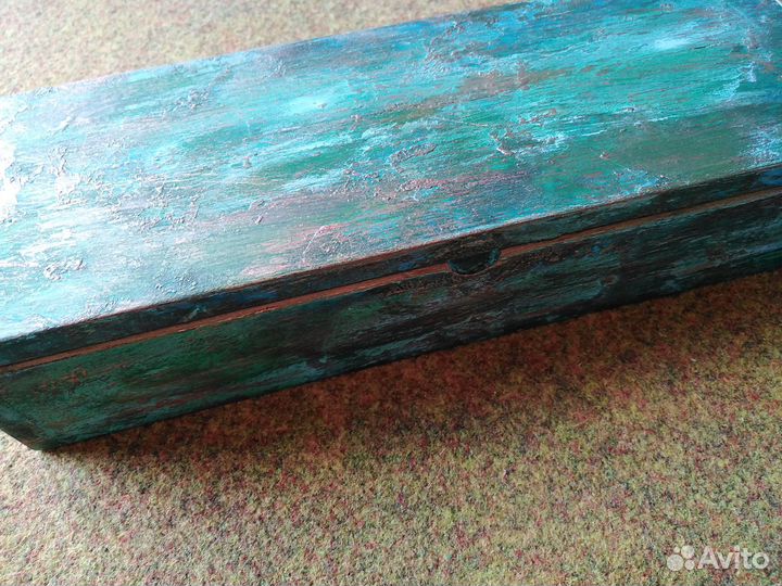 Шкатулка из тикового дерева в винтажном стиле