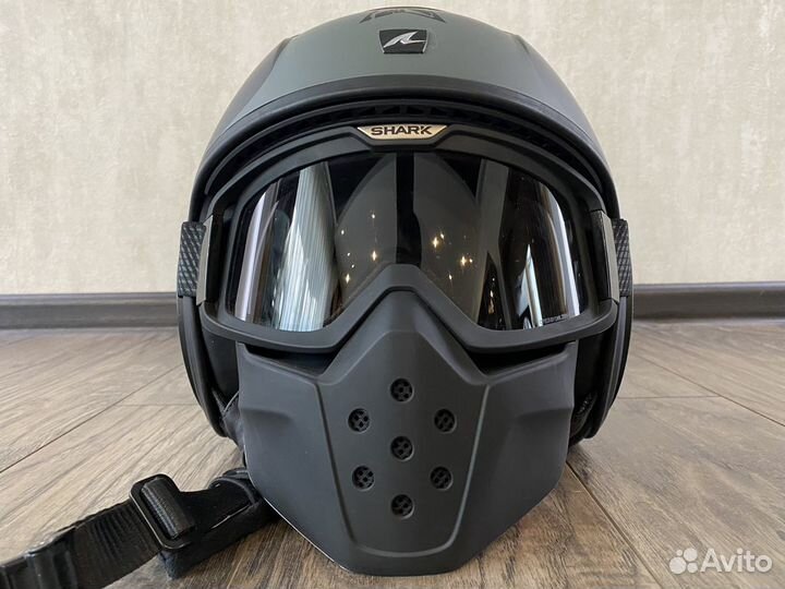 Мото шлем shark