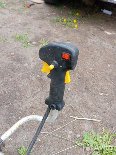 Триммер бензиновый бу