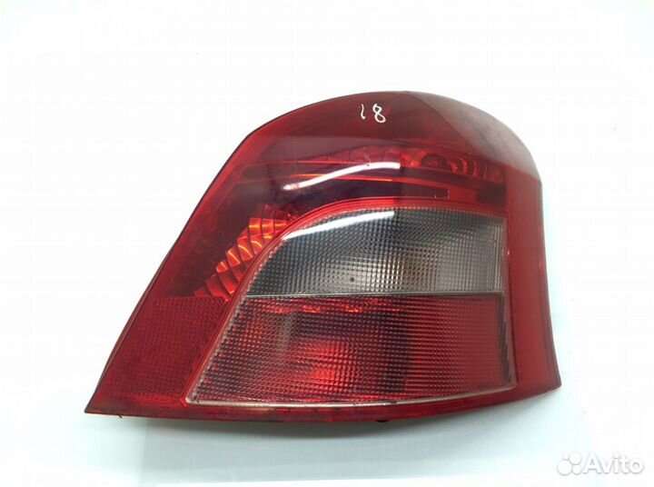 Фонарь Toyota Yaris (2005-2010)