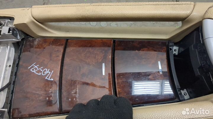 Консоль салона Mercedes ML W164, 2006