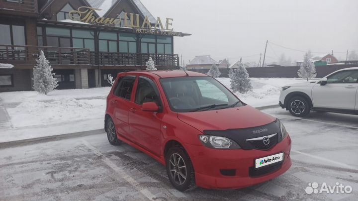 Mazda Demio 1.4 AT, 2002, 260 000 км