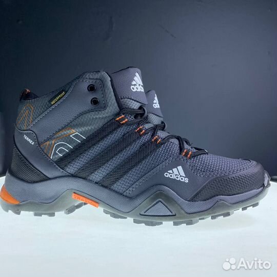 Adidas Terrex 040