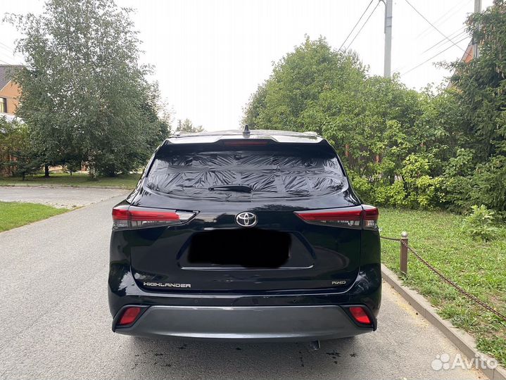 Toyota Highlander 3.5 AT, 2020, битый, 31 200 км