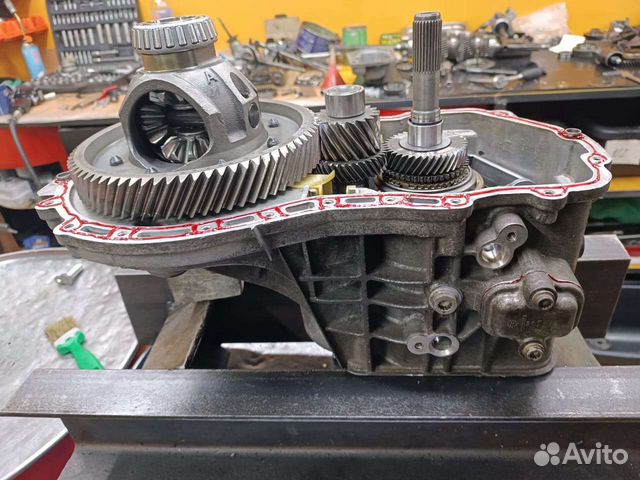 Осеннее обострение) Кто не ремонтируется -пешеход