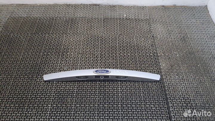 Подсветка номера Ford Mondeo 3, 2001