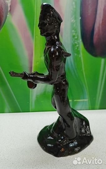 Матрос с автоматом