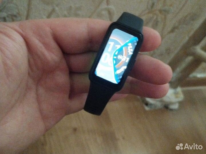 SMART часы huawei band 8