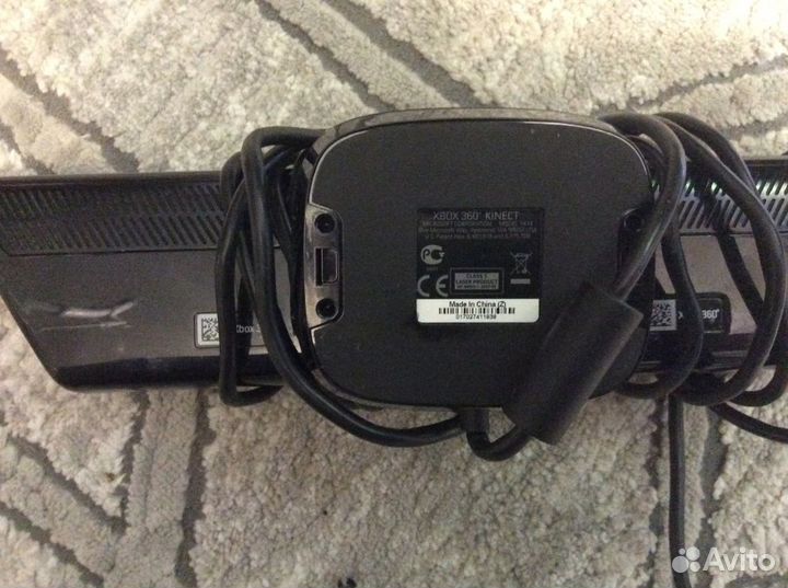 Xbox 360 (на запчасти) Kinect (рабочий)