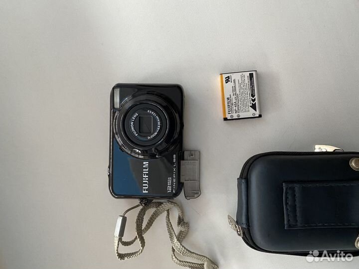 Компактный фотоаппарат