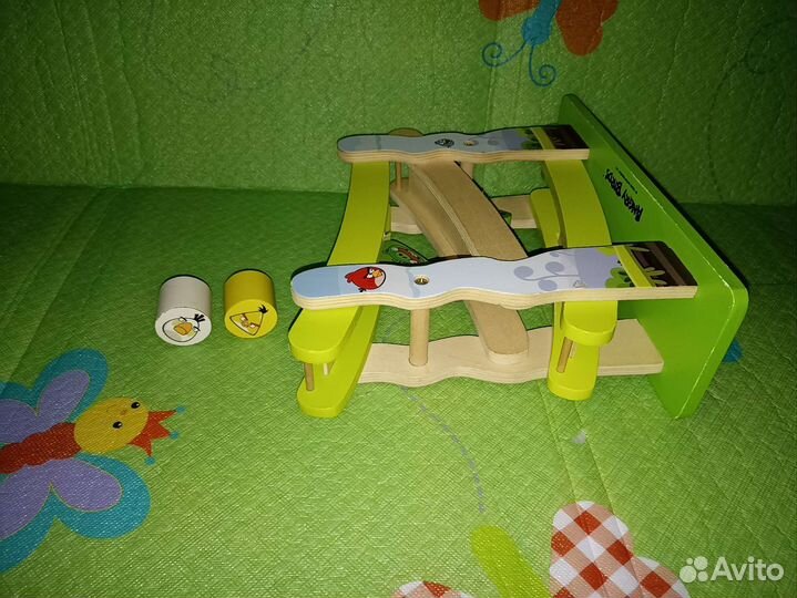 Деревянная горка трек для машинок и бочонков