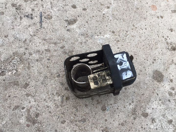 Резистор вентилятора Ниссан Альмера G15