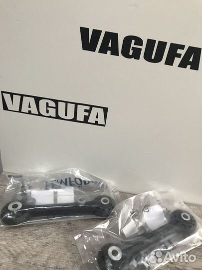 Стойка стабилизатора переднего L-R 3453901