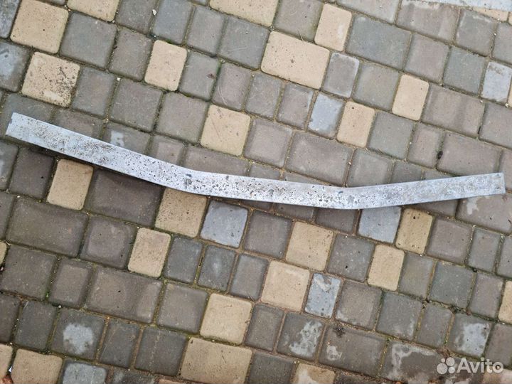 Усилитель заднего бампера Toyota Highlander 2012г