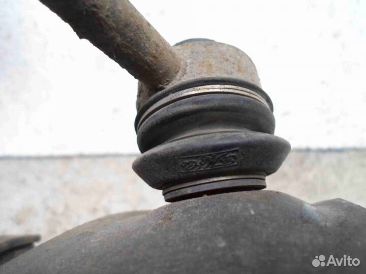 Кулак задний левый Volvo XC60 1 (Y20)