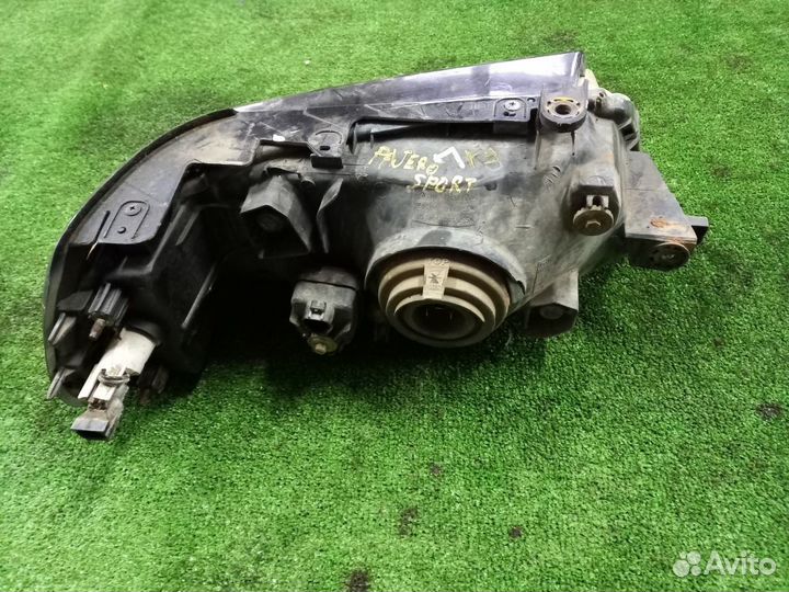 Фара левая б/у M. Pajero Sport 2000-2008