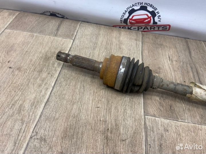 Привод задний левый Mitsubishi Outlander XL