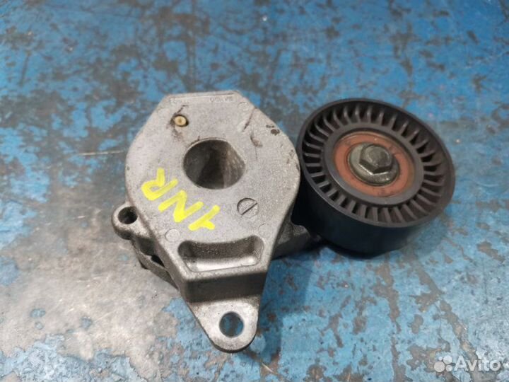 Натяжитель Toyota Corolla E150