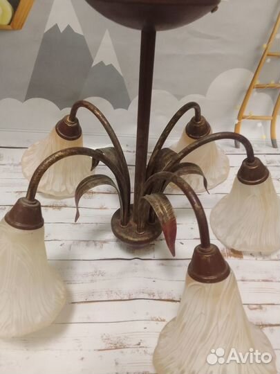 Люстра потолочная