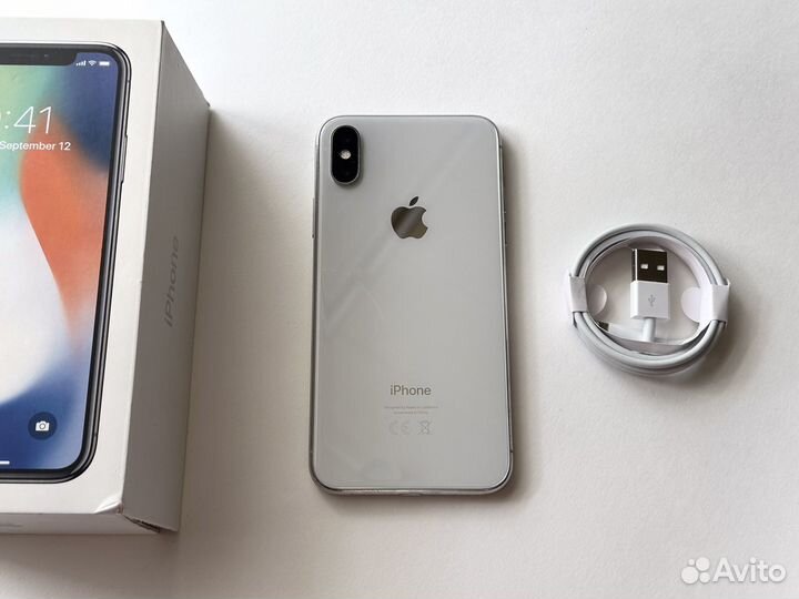 iPhone X, 64 ГБ