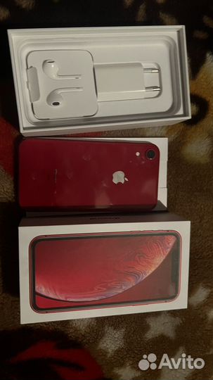 iPhone Xr, 64 ГБ