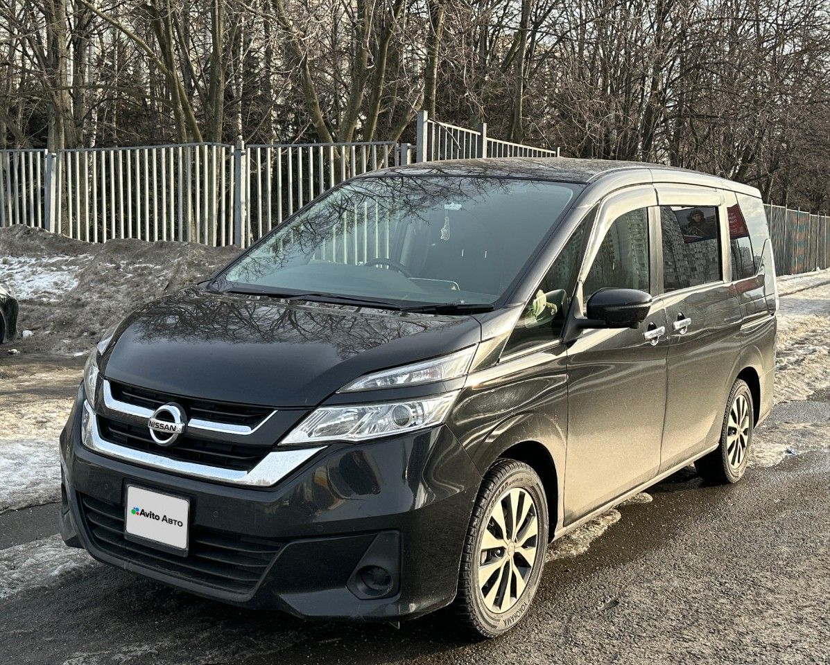 Nissan Serena: фото владельца