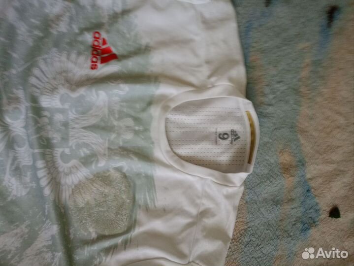 Футболка adidas
