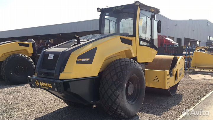 Дорожный каток Bomag BW 218 D-5 SL, 2024