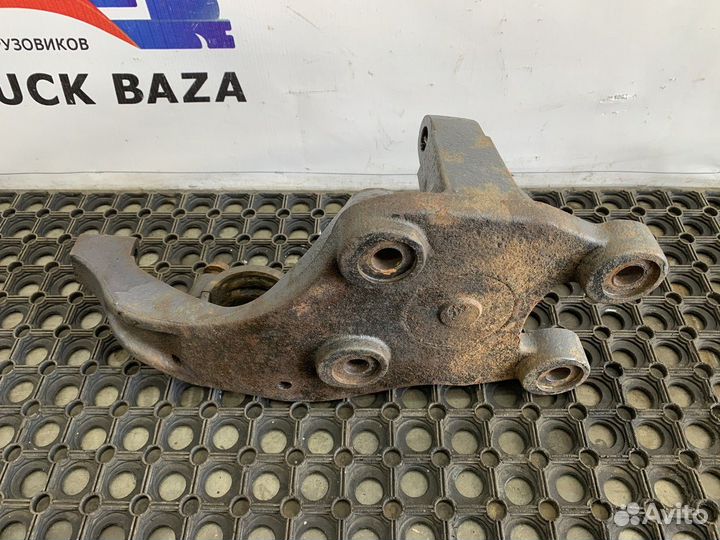 A9483255109 Кронштейн реактивной тяги