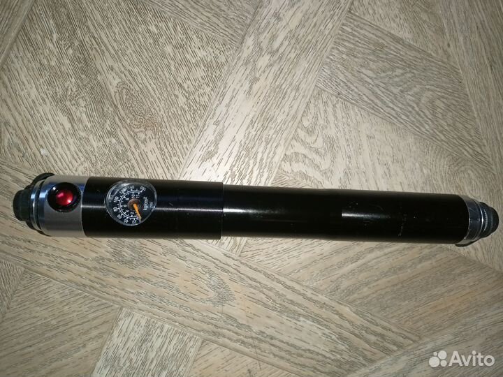 Велосипедный насос с манометром