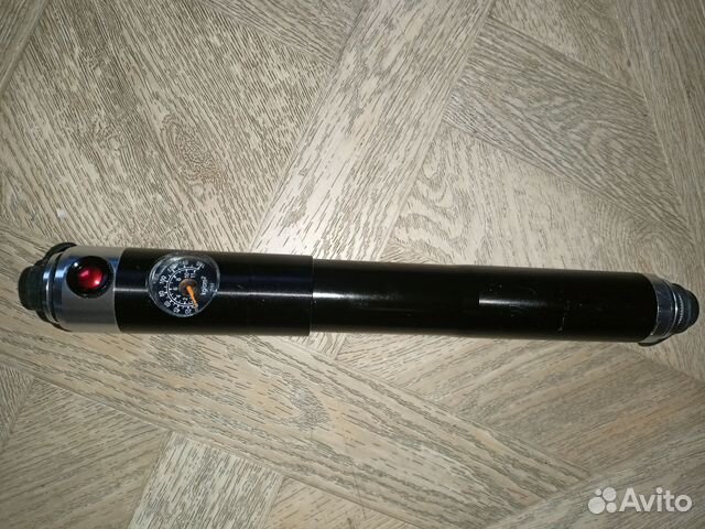 Велосипедный насос с манометром