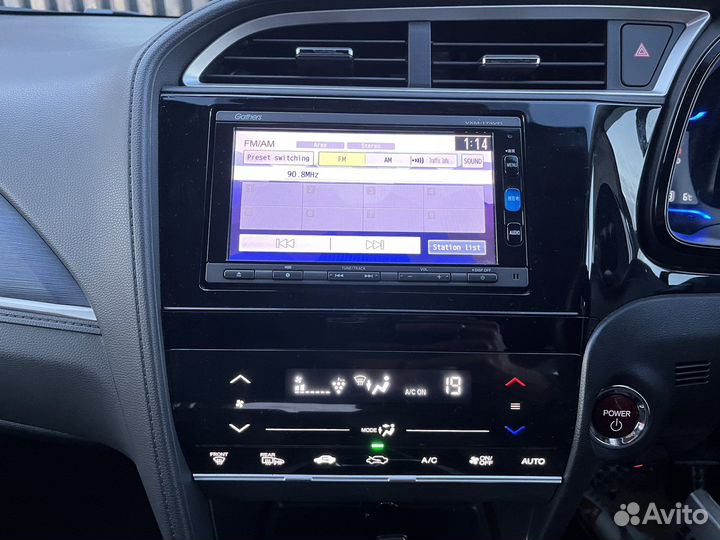 Honda Shuttle 1.5 AMT, 2017, 104 890 км