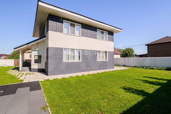 Коттедж 152,8 м² на участке 6 сот.