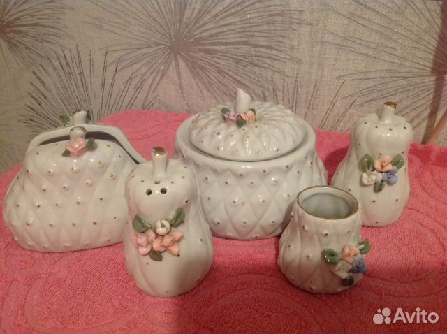 Сахарница, салфетница, набор для специй